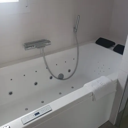 Bed & Breakfast Paradisier *